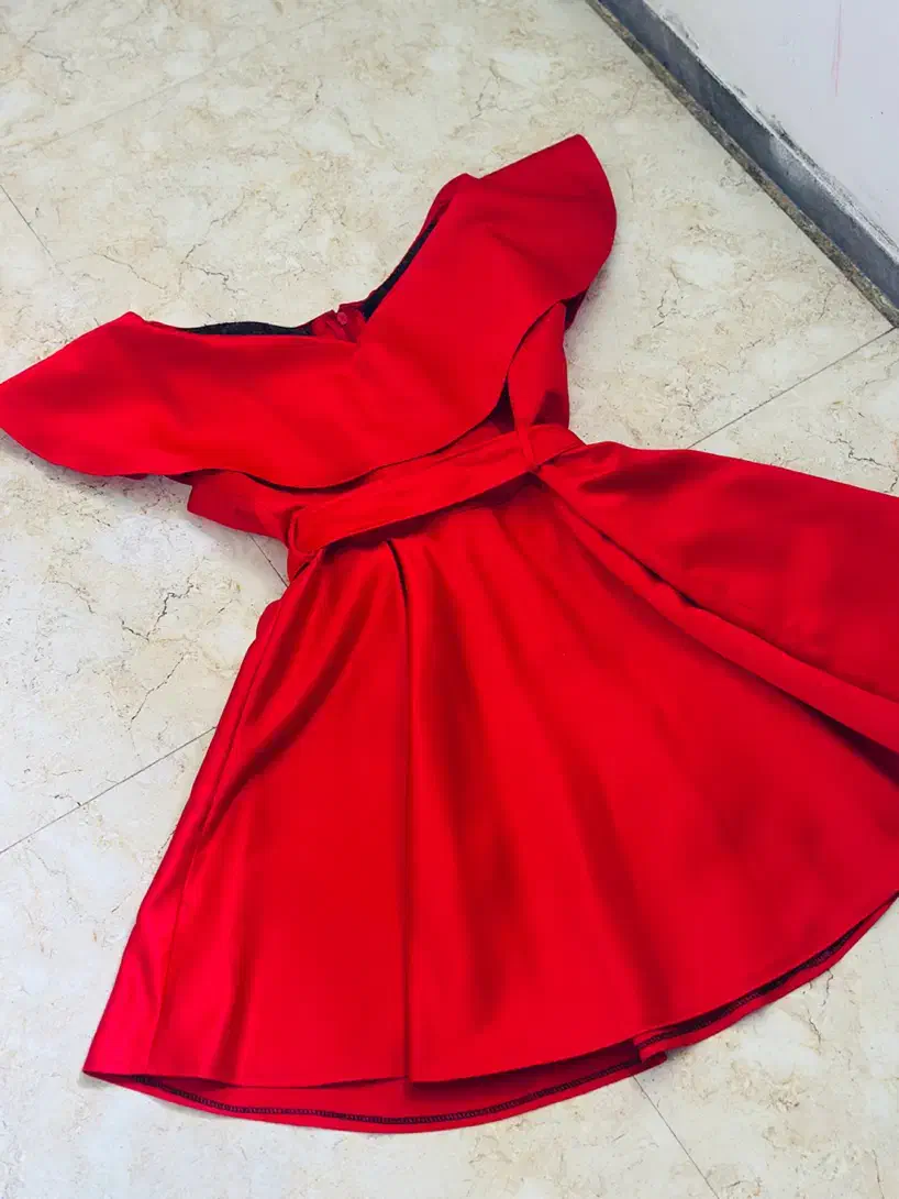 لباس مجلسی|لباس|رودسر, |دیوار