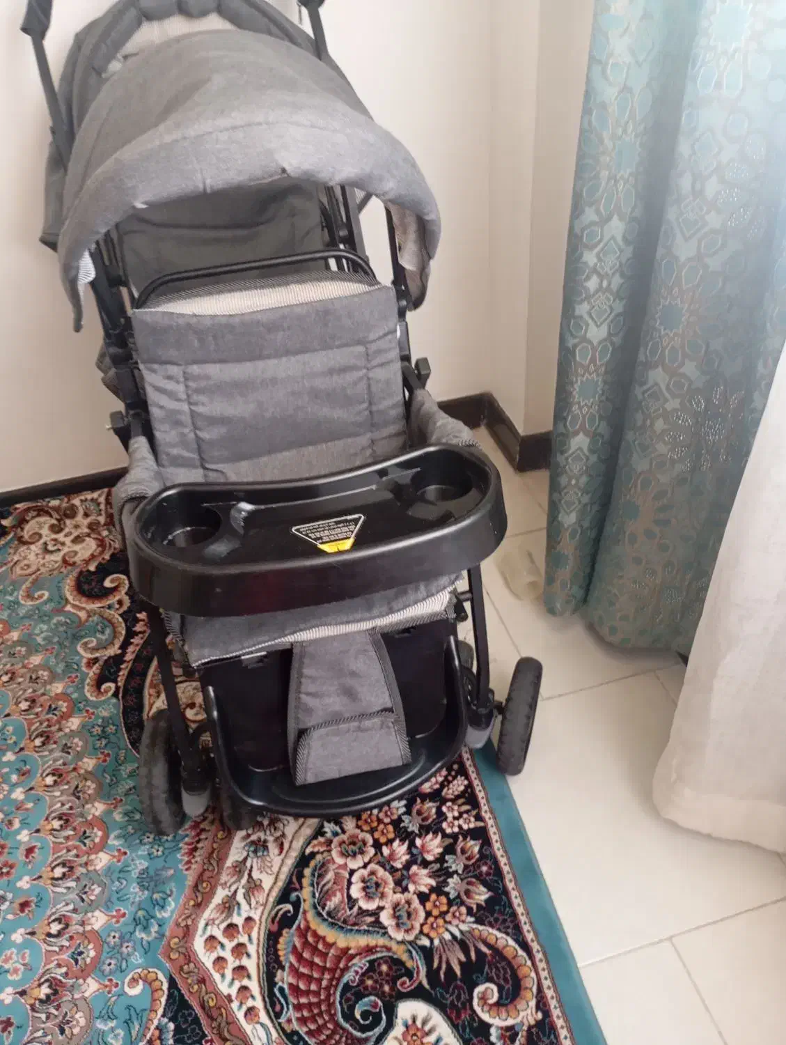 بدلیل نداشتن جا|کالسکه و لوازم جانبی|بومهن, |دیوار