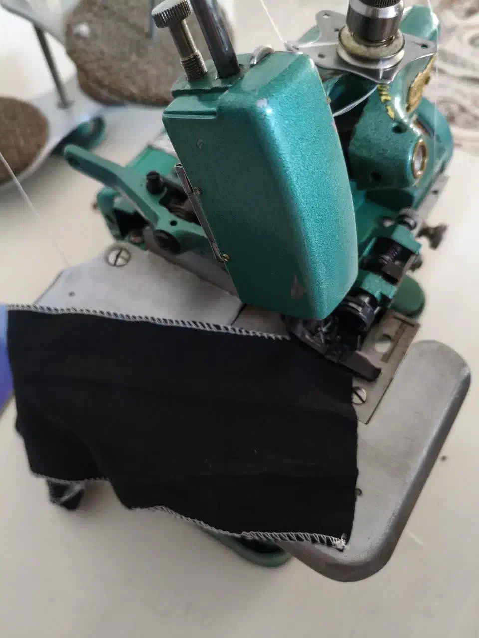 چرخ سردوز|چرخ خیاطی و ریسندگی|مشهد, زمرد|دیوار