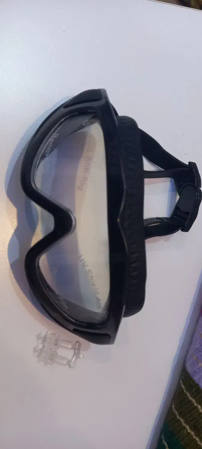 عینک شنا. با گوشگیر|غواصی و ورزش‌های آبی|ساری, |دیوار