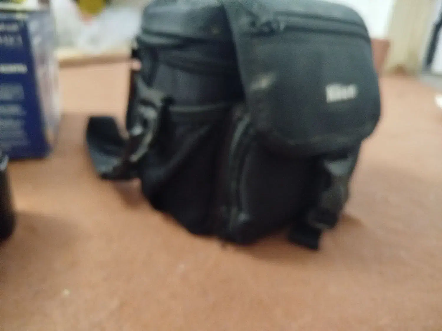 دوربین عکاسی درحد نو نیاز به تعمیر دارهفقط ۱۵۰۰ت|دوربین عکاسی و فیلم‌برداری|دزفول, |دیوار