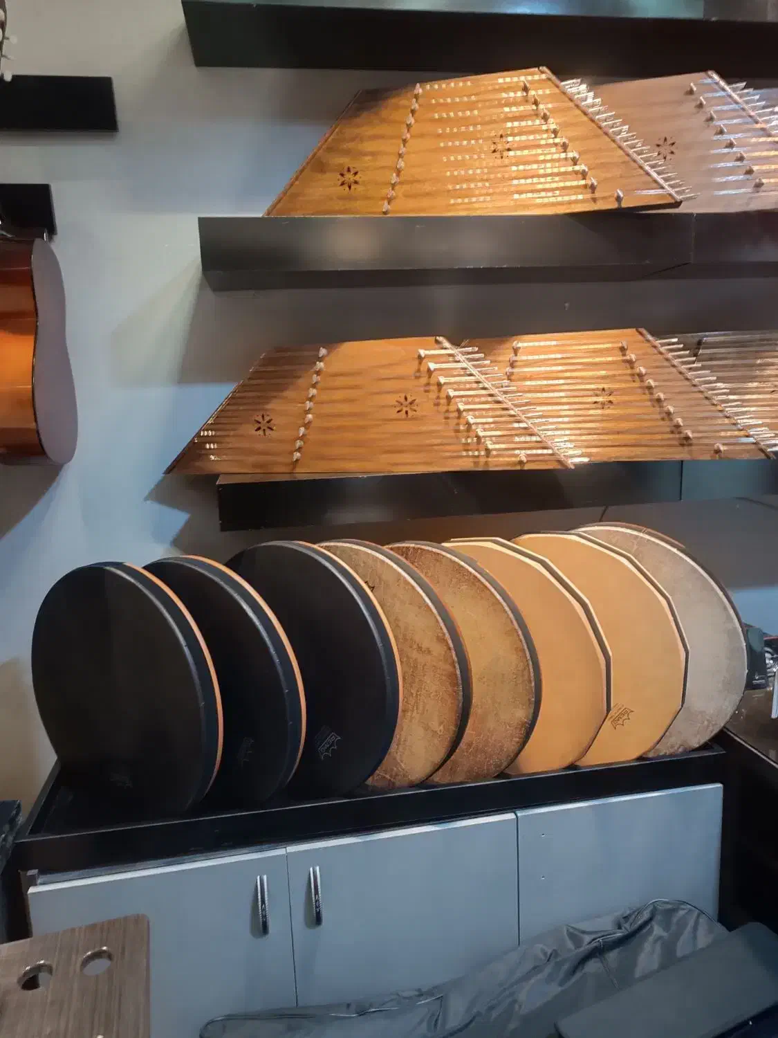 ساز سنتی|سازهای سنتی|تربت جام, مولانا|دیوار