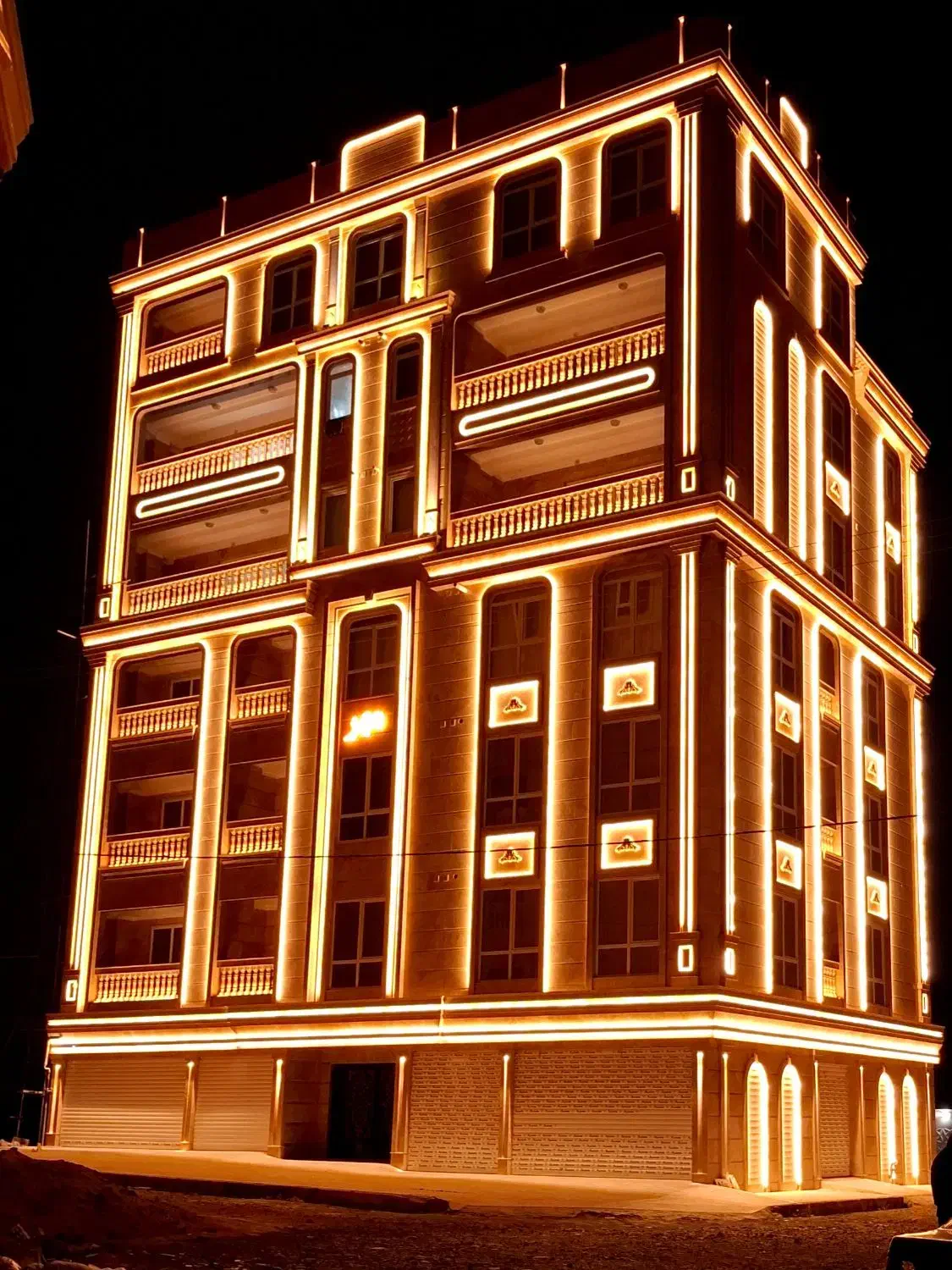 سیم کشی ساختمان|خدمات پیشه و مهارت|اردبیل, |دیوار