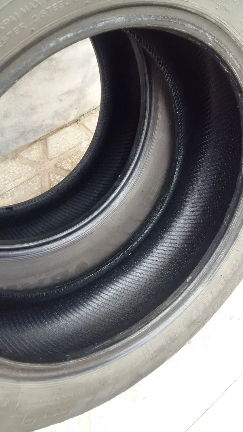 قفل فرمون + لاستیک بارز ۶۰درصد|قطعات یدکی و لوازم جانبی|بروجرد, |دیوار