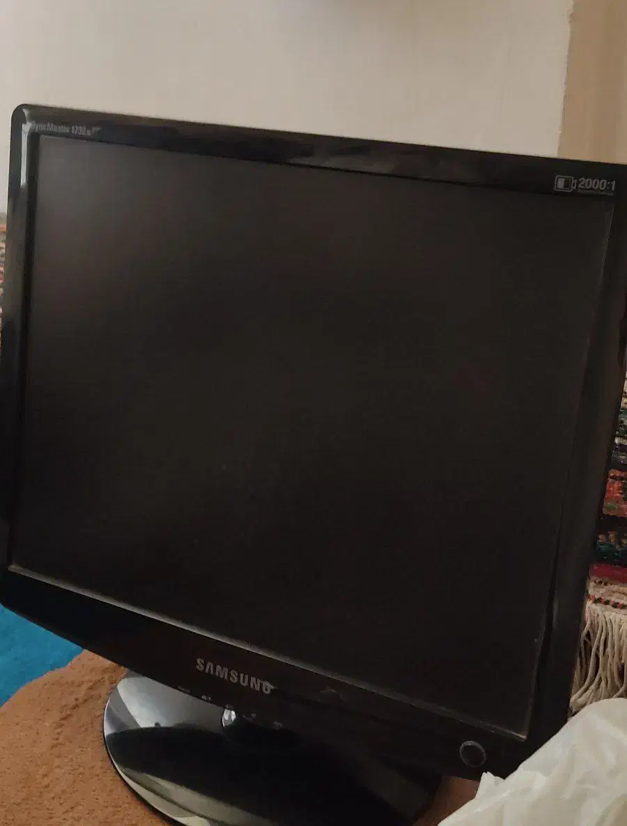 مانیتور کامپیوتر سامسونگ|قطعات و لوازم جانبی رایانه|همدان, |دیوار