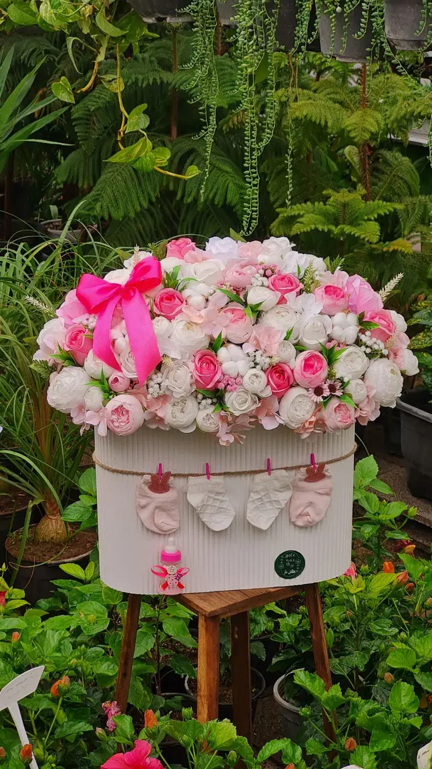 باکس گل نوزادی|گل مصنوعی|درگزین, |دیوار