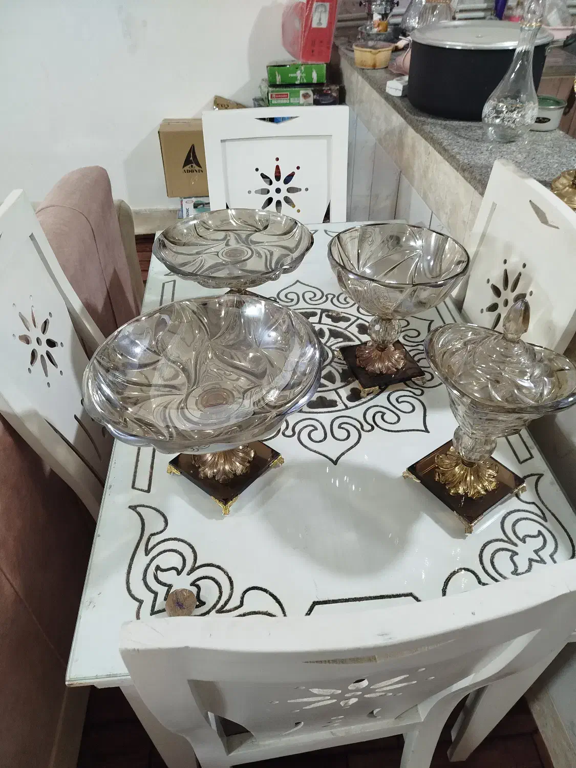 میز نهارخوری۴نفره و مبلمان 7نفره|مبلمان خانگی و میز عسلی|تربت‌حیدریه, ۴۵ متری|دیوار