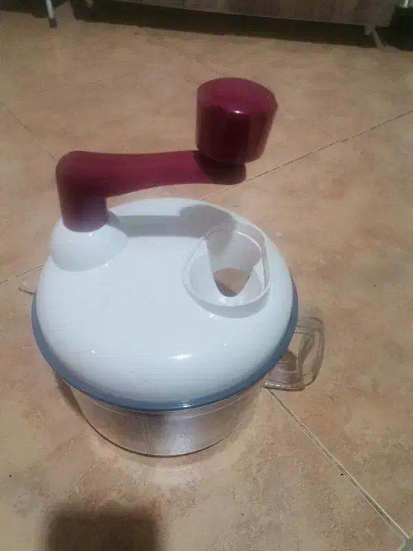 خورد کن دستی|خردکن، آسیاب، غذاساز|اراک, |دیوار