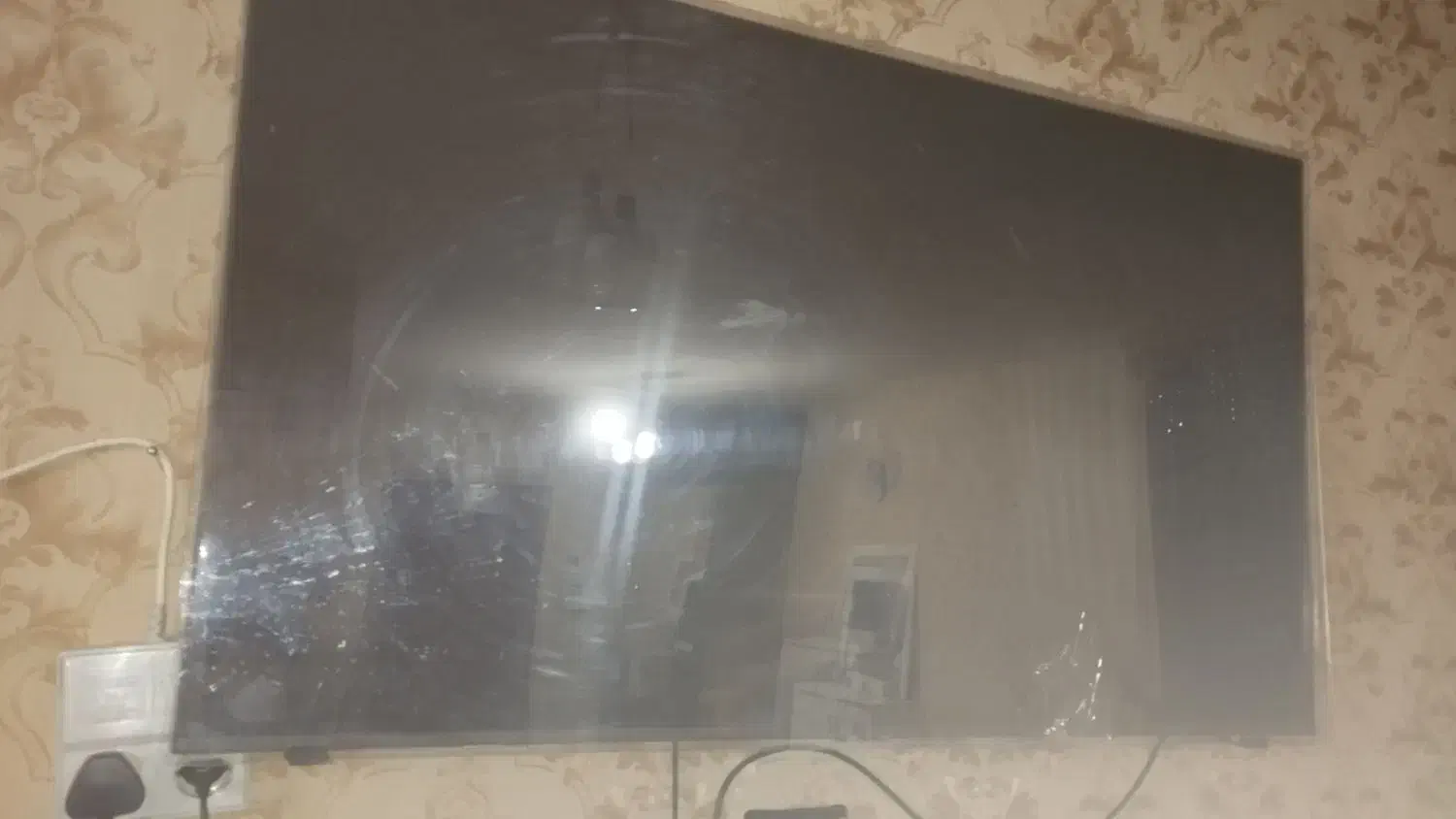 محافظ تلویزیون سامسونگ 50اینج) تایوانی اصل|تلویزیون و پروژکتور|پاکدشت, پارچین|دیوار