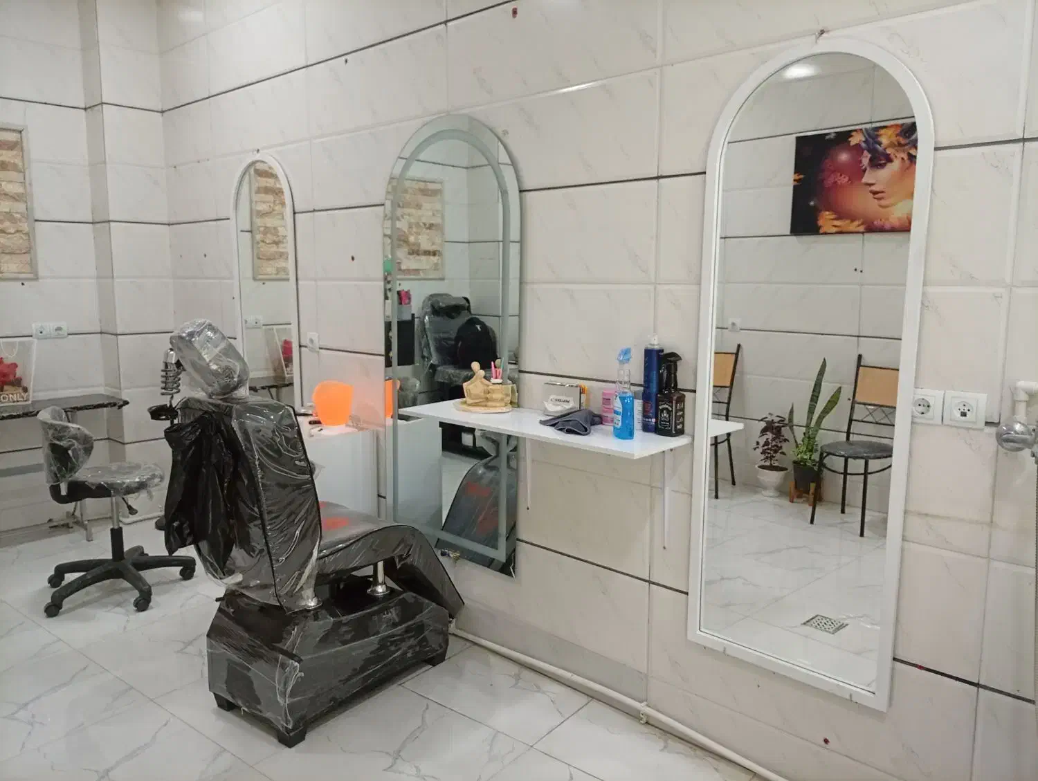 واگذاری سالن زیبایی|آرایشگاه و سالنهای زیبایی|کامیاران, |دیوار