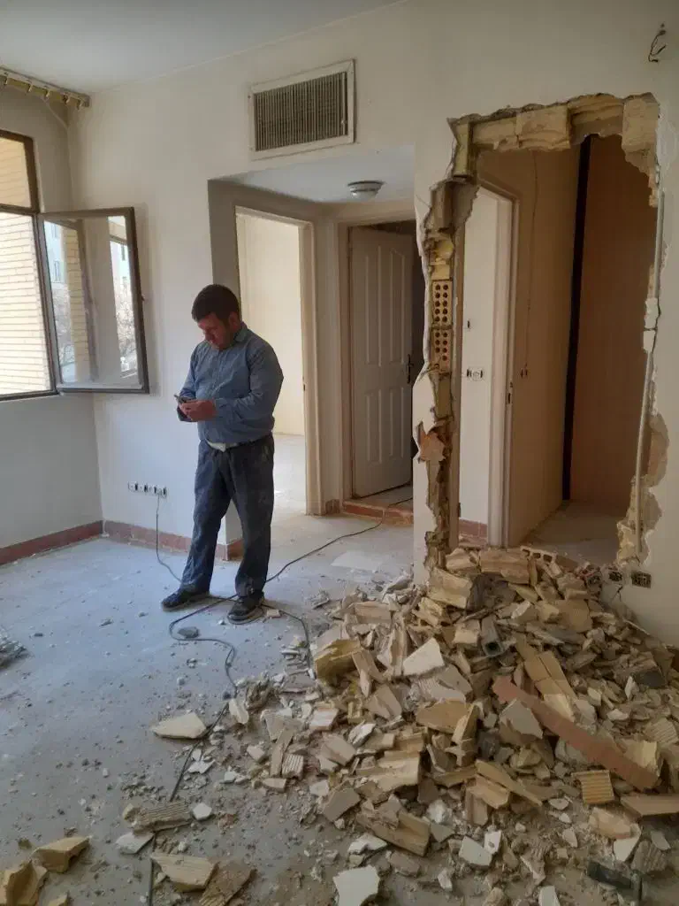 کاشی و سرامیک کاری/پیمانکاری/تخریب/بازسازی/جوشکاری|خدمات پیشه و مهارت|چناران, |دیوار