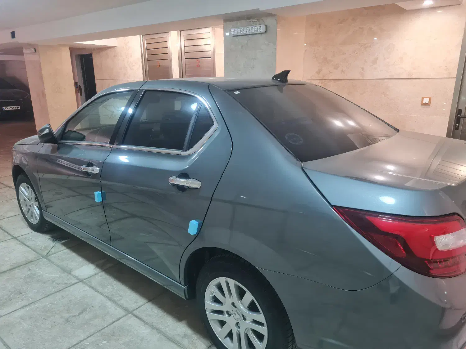 دنا پلاس ۶ دنده با رینگ صفر|خودرو سواری و وانت|اصفهان, هزارجریب|دیوار