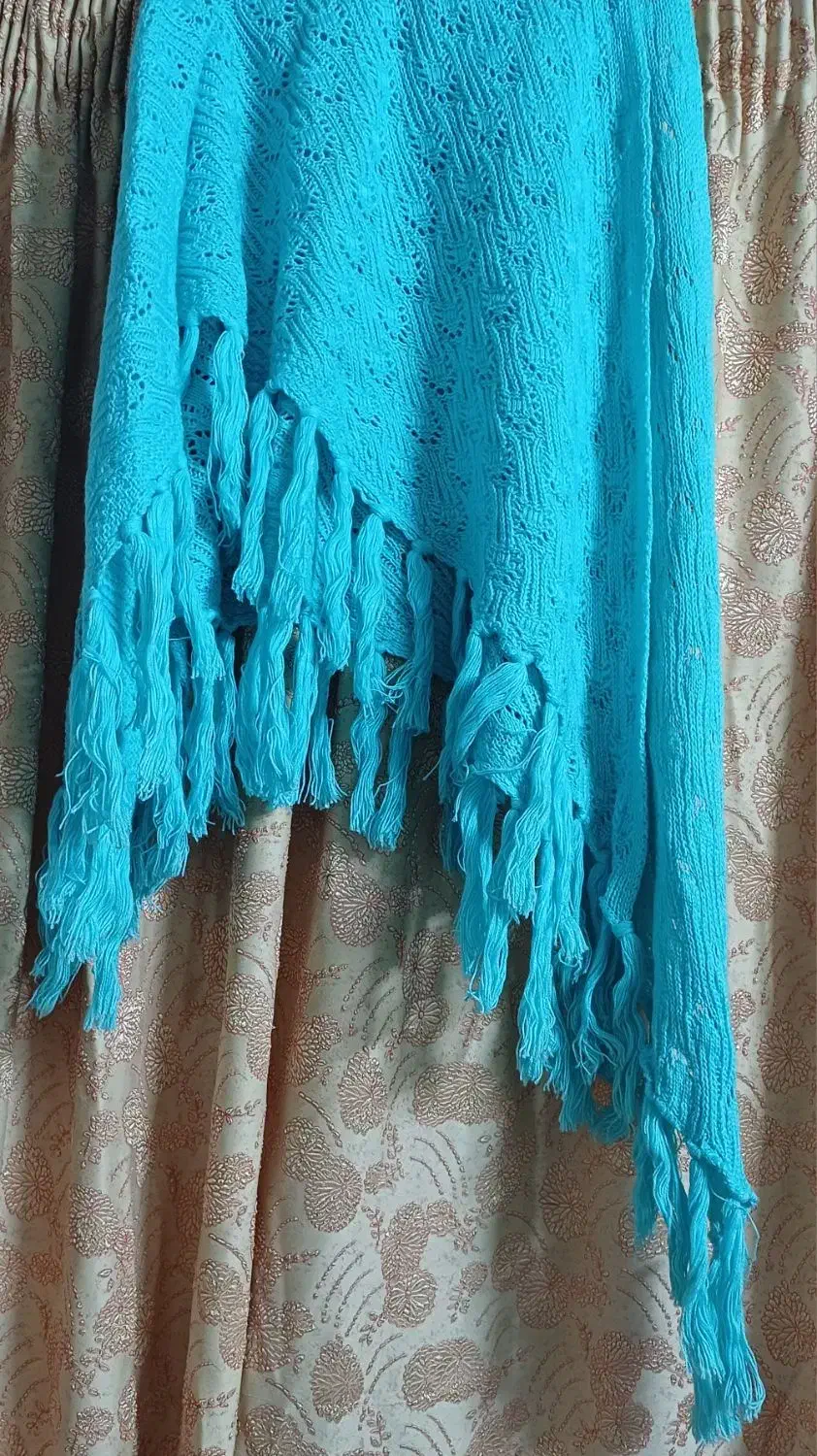 روسری سه گوش|لباس|شیروان (خراسان), |دیوار