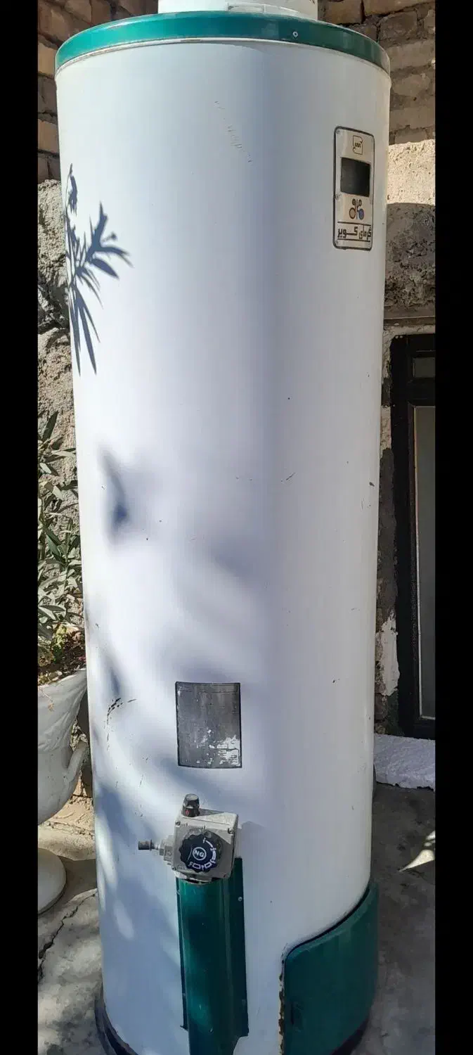 آبگرمکن ایستاده سالم|آبگرمکن، پکیج، شوفاژ|سنقر, |دیوار