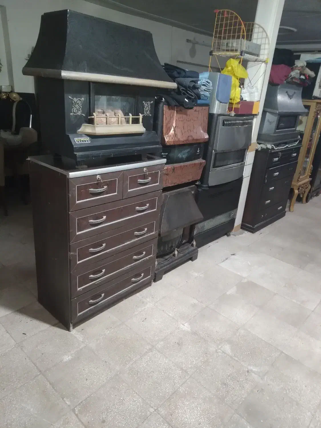 بخاری واسباب خانه|بخاری، هیتر، شومینه|گرمسار, |دیوار