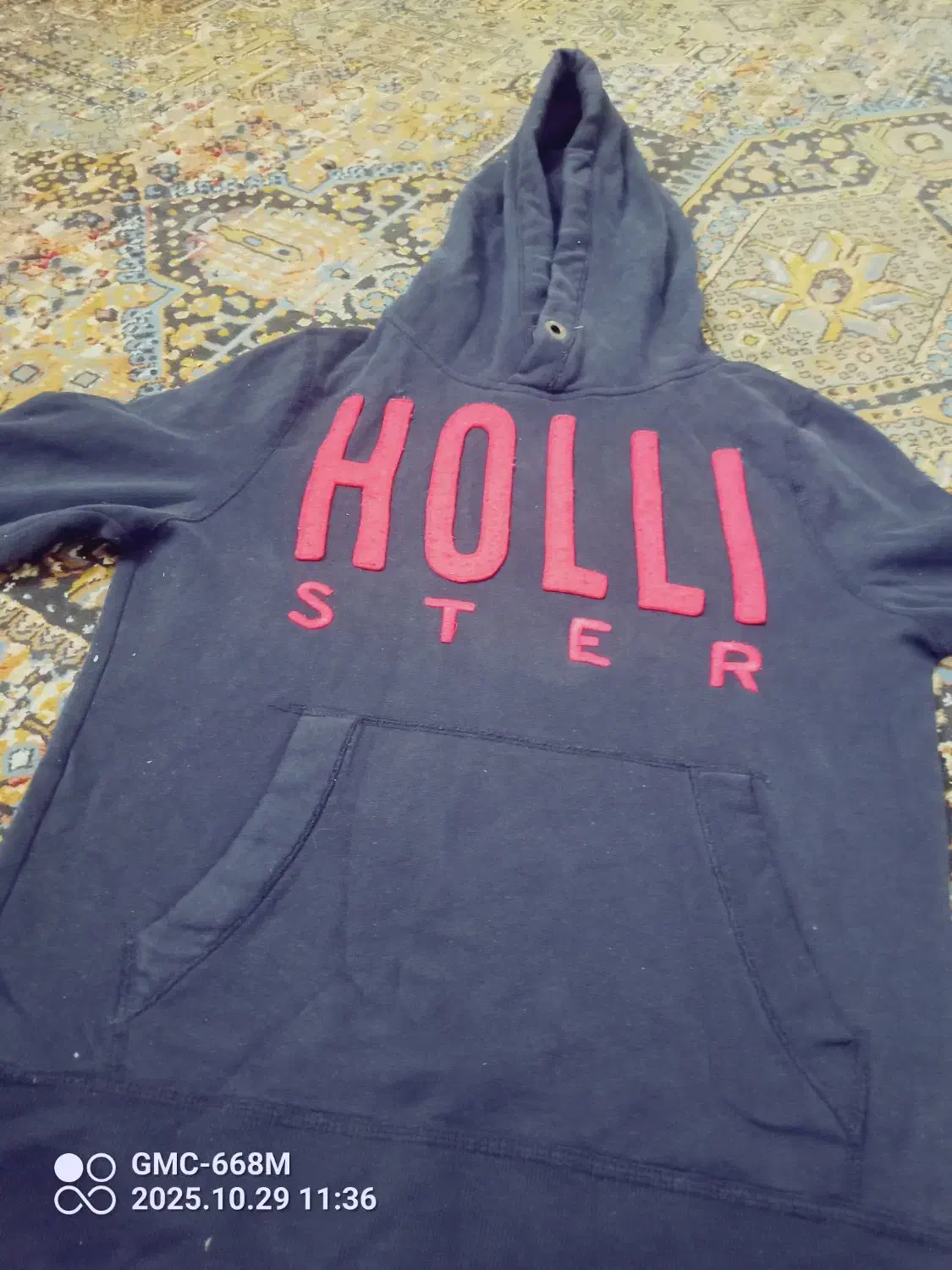 تعدادی هودی پسرانه|لباس|زابل, |دیوار