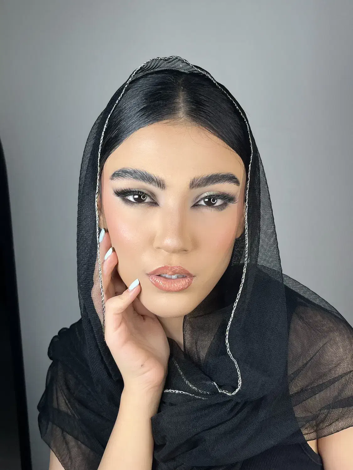 خدمات لاین میکاپ|خدمات آرایشگری و زیبایی|قائمشهر, |دیوار