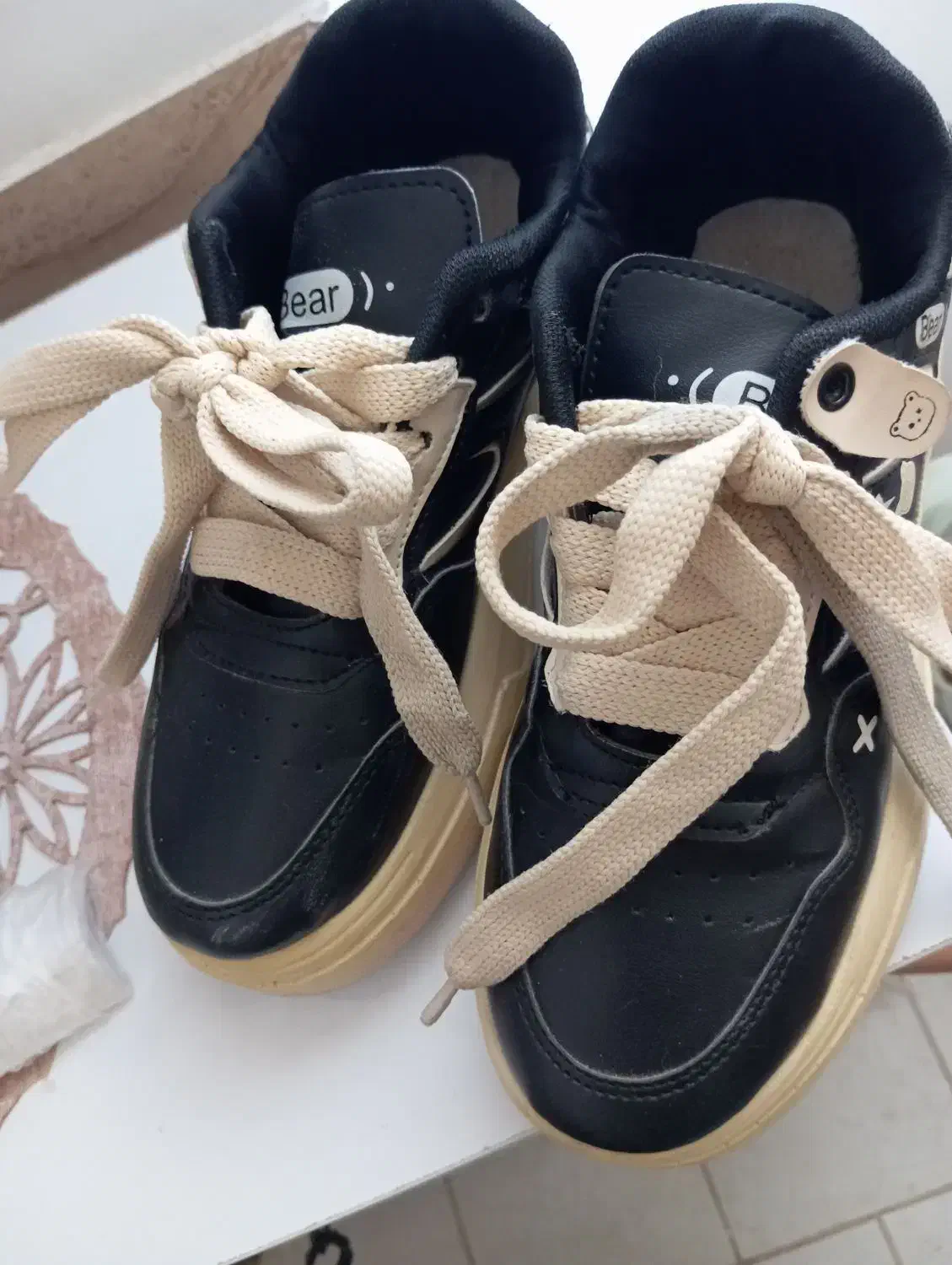 لباس بلند|لباس|بیرجند, |دیوار