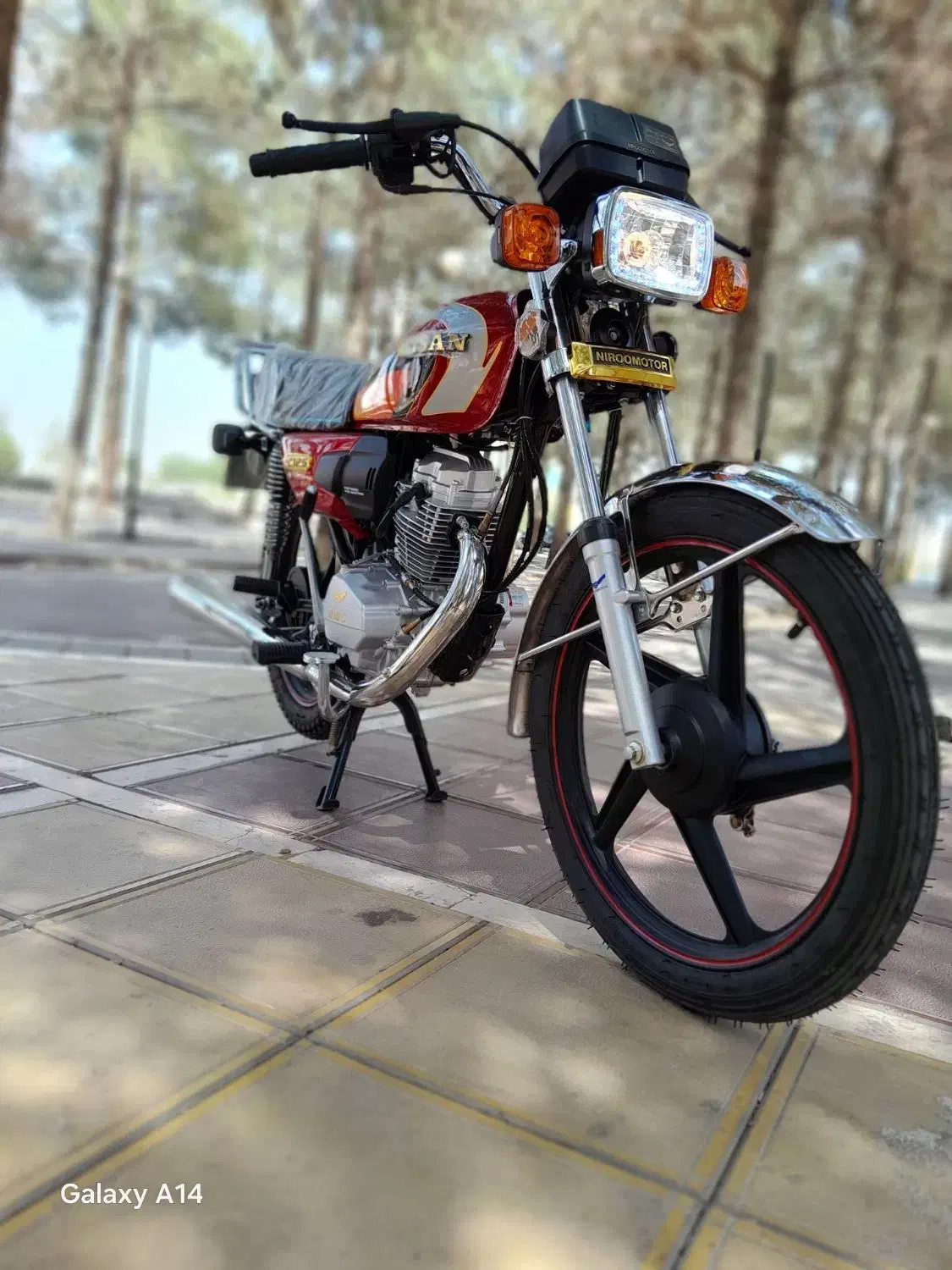 احسان 125 1404|موتورسیکلت|تربت جام, بیست متری منبع آب|دیوار