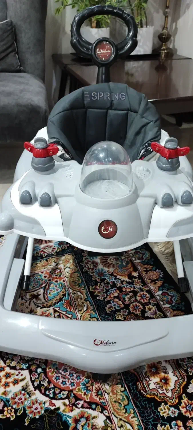 روروئک بسیار تمیز|اسباب و اثاث بچه|فردیس, شهرک ناز|دیوار