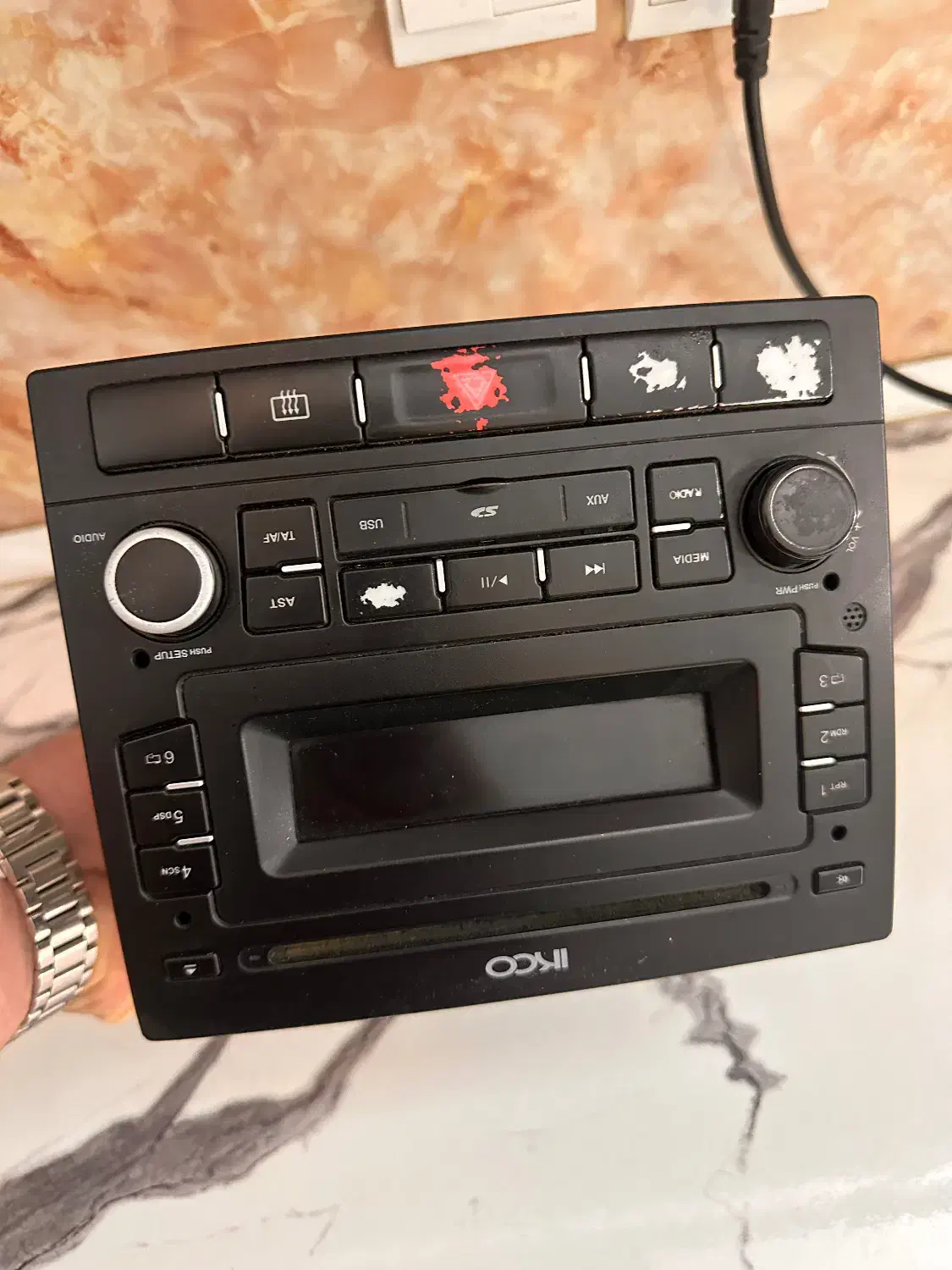 ظبط|صوتی و تصویری|فلاورجان, |دیوار