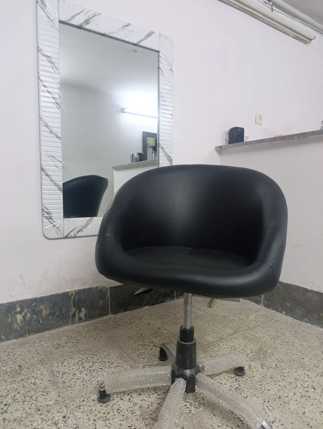 دوعدد صندلی|دفتر کار|علی‌آباد کتول, |دیوار