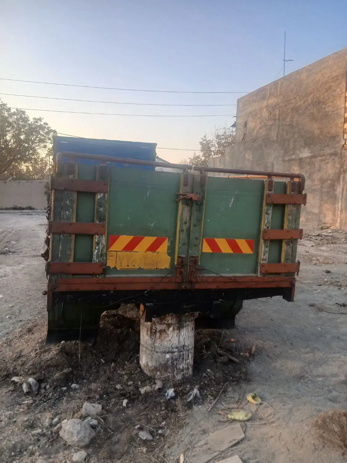 اتاق چوبی ده تن|خودرو سنگین|صفادشت, |دیوار