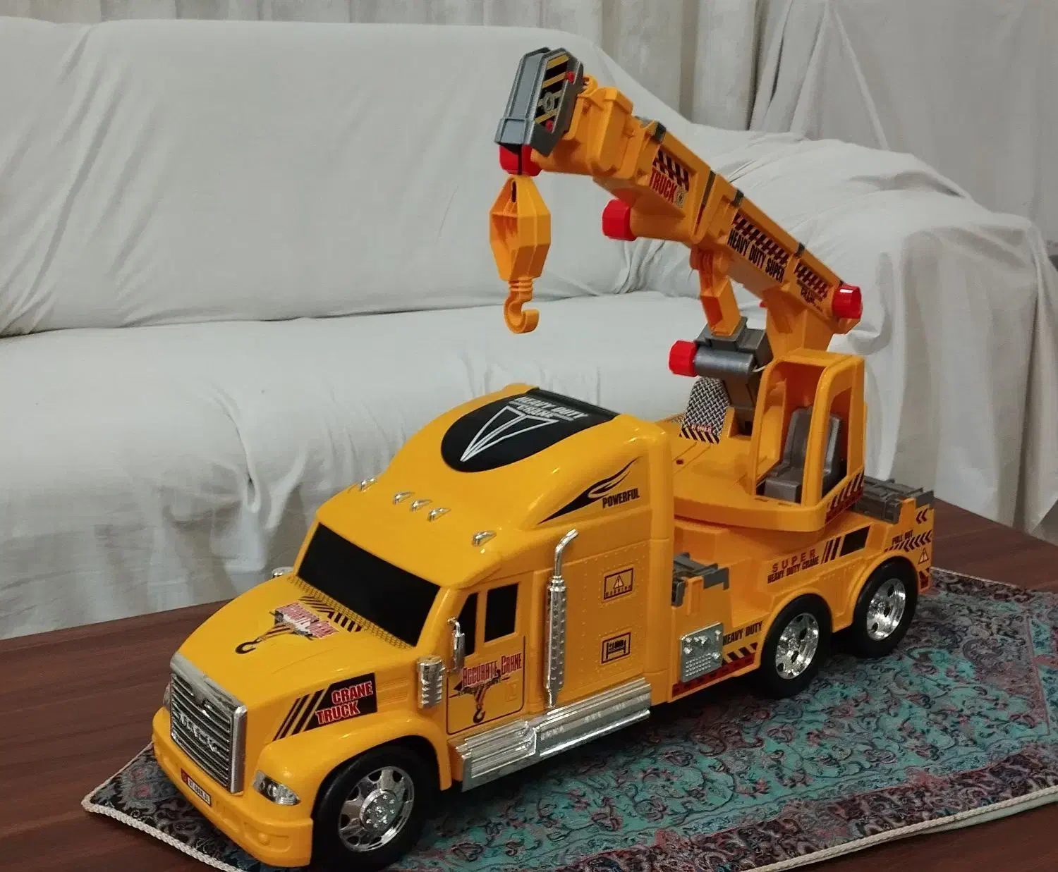 جرثقیل اسباب بازی بزرگ|اسباببازی بچه|اندیشه, اندیشه فاز ۱|دیوار