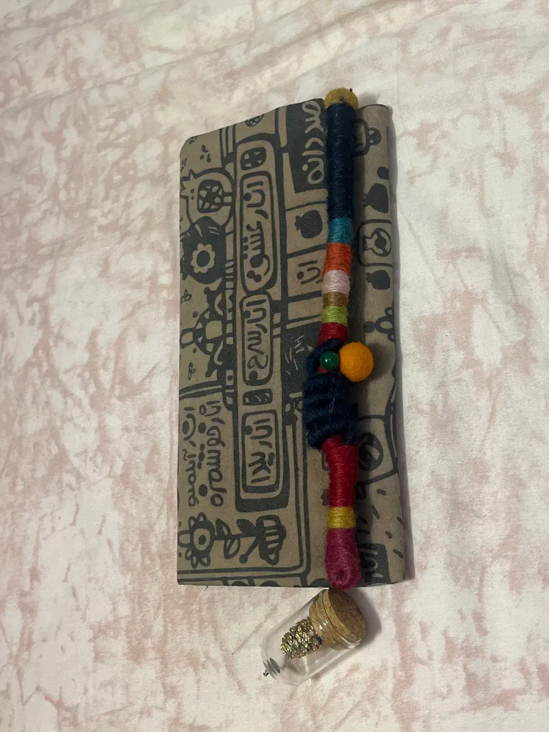 کیف پول|کیف، کفش، کمربند|اندیشه, اندیشه فاز ۱|دیوار