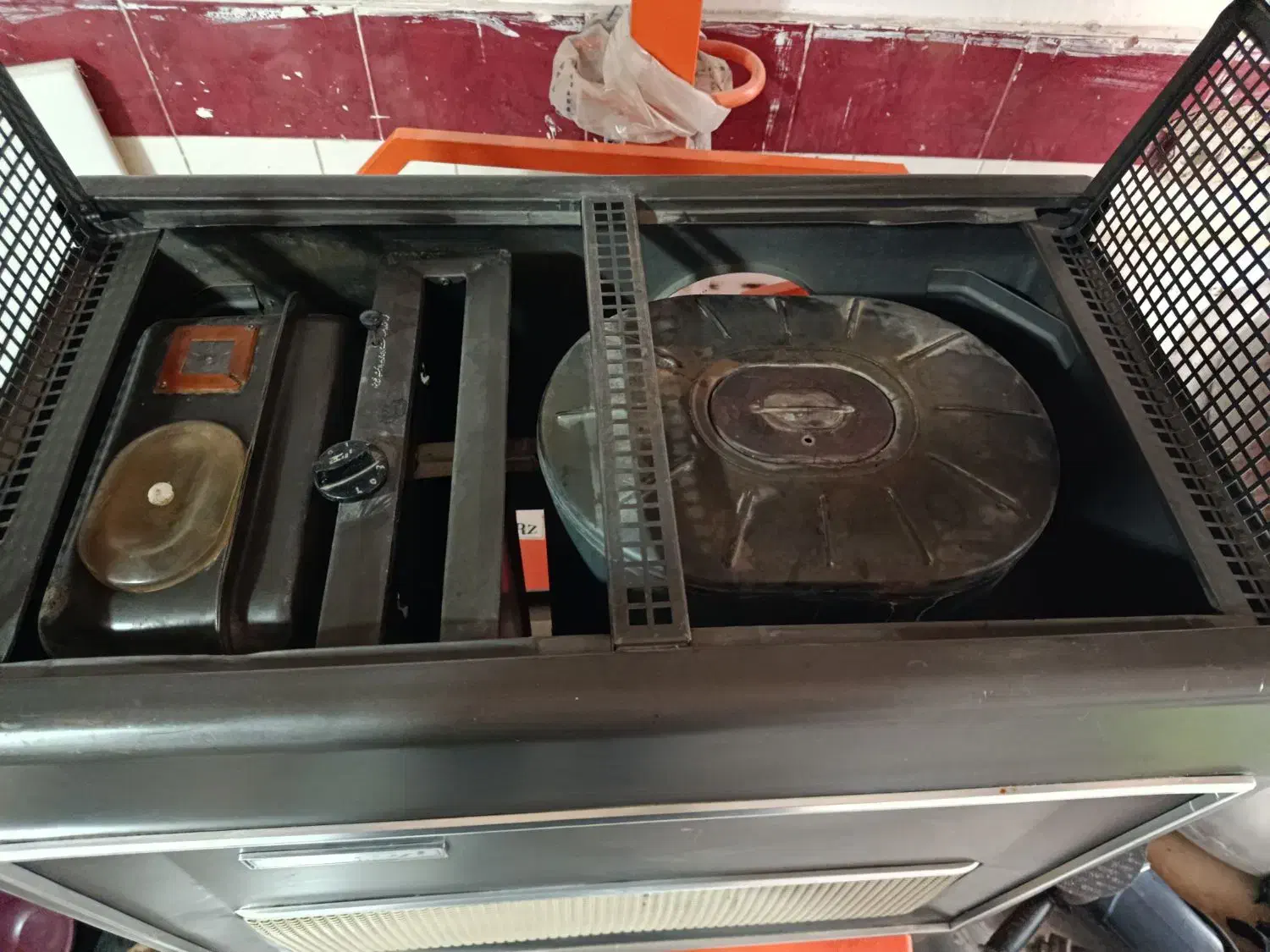 بخاری نفتی ارج|بخاری، هیتر، شومینه|مهاباد (آذربایجان غربی), |دیوار