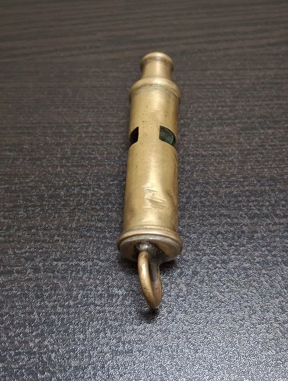 سوت قدیمی با مارک شهربانی|کلکسیون اشیاء عتیقه|پاکدشت, پاکدشت (مامازند)|دیوار