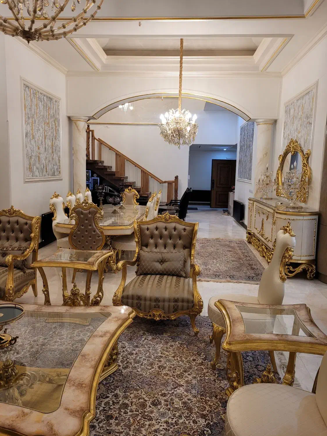 ۲۵۰ متر پنت هاوس با ۱۵۰ متر تراس|فروش آپارتمان|کرج, عظیمیه|دیوار