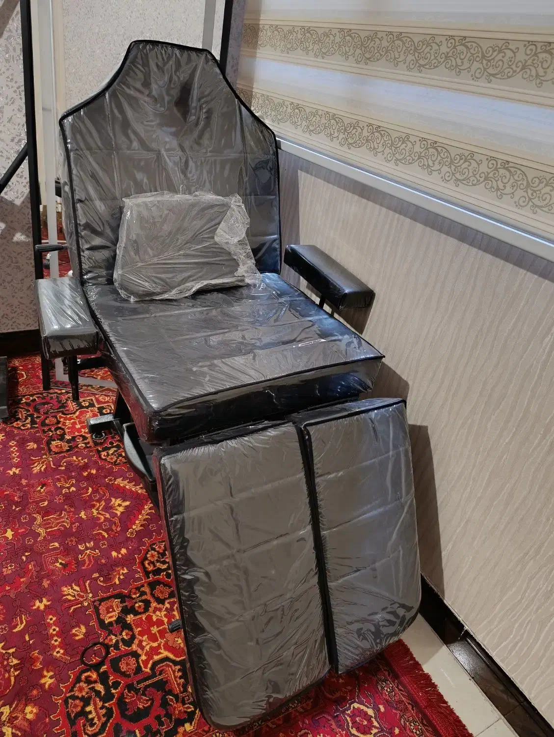 تخت تتو مژه 4 تکه روکش چرم|آرایشگاه و سالنهای زیبایی|ری, حمزهآباد|دیوار