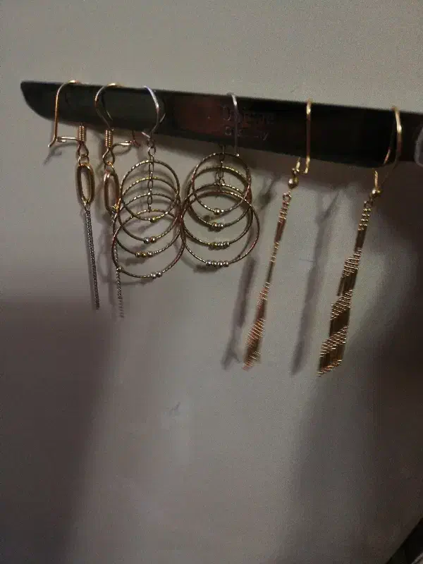 سه جفت گوشواره طلا 200بالای تابلو به فروش می رسد|جواهرات|کرج, حسین‌آباد|دیوار