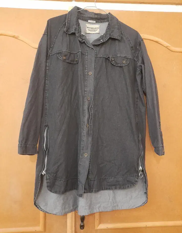 مانتو جین|لباس|گناباد, |دیوار