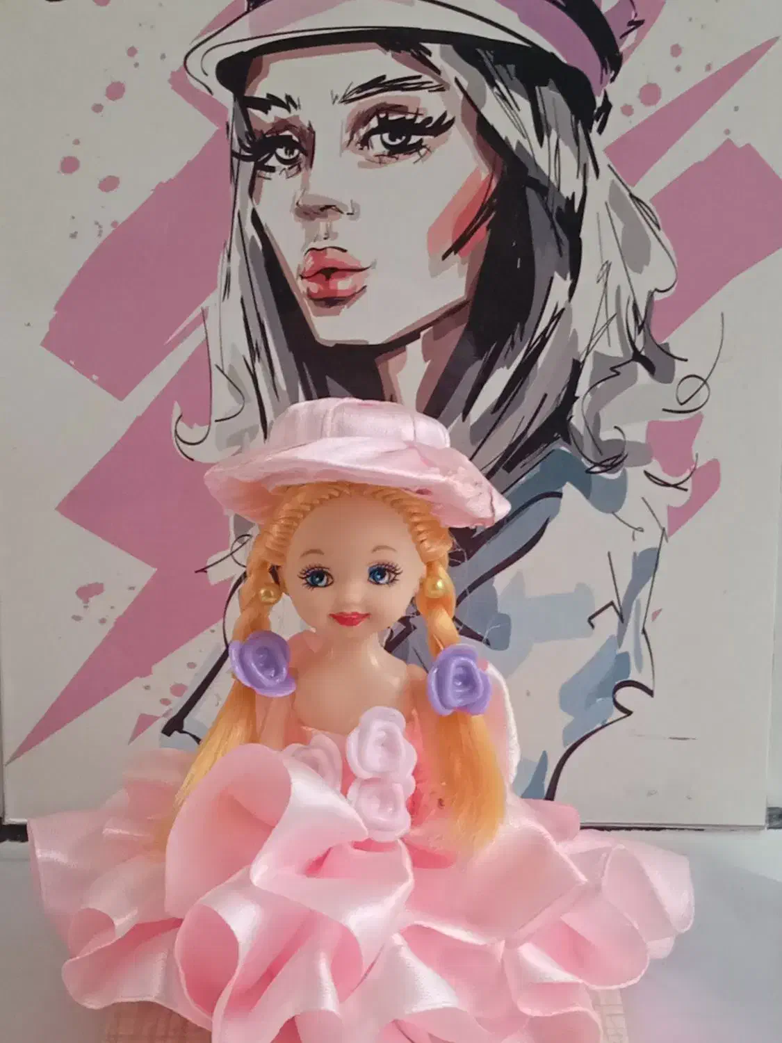 پرنسس زیبا|مجسمه، تندیس، ماکت|لاران, |دیوار