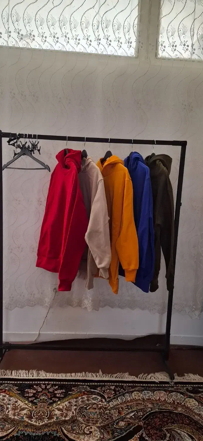 پوشاک دلاوین|لباس|مسجد سلیمان, |دیوار