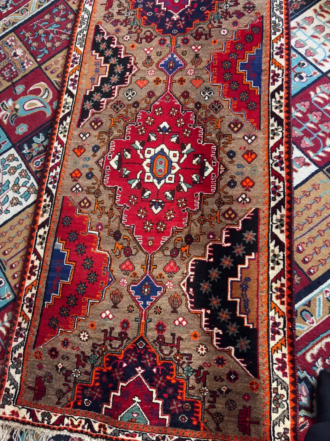 قالیچه دستباف قدیمی نو نو|فرش|شیراز, تاچارا|دیوار