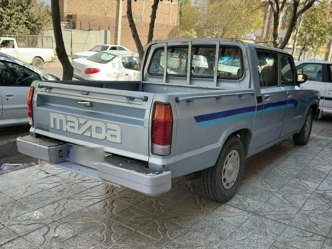 مزدا ۲۰۰۰ زیر خاکی|خودرو سواری و وانت|کرمان, |دیوار