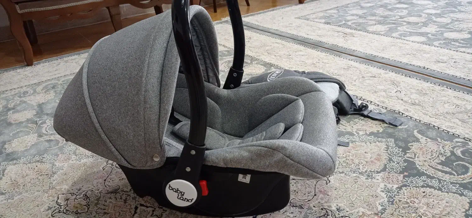 کریر بی بی لند کاملا در حد نو|کالسکه و لوازم جانبی|لاهیجان, گلستان|دیوار