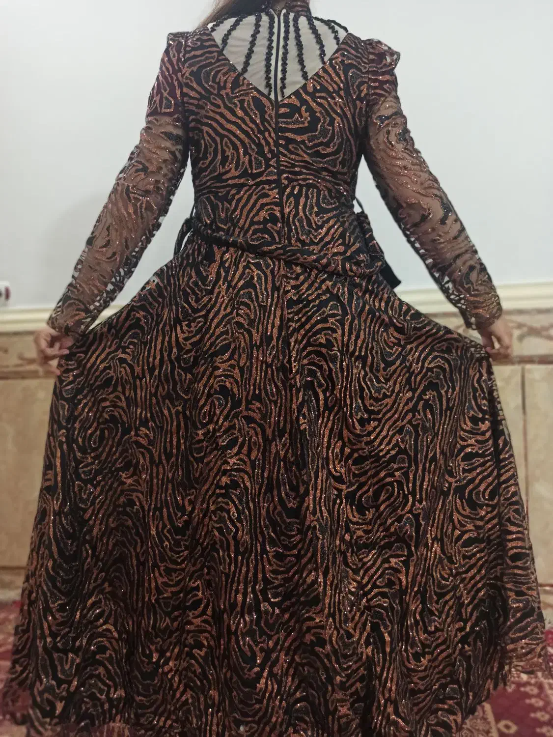 پیراهن مجلسی|لباس|زابل, |دیوار