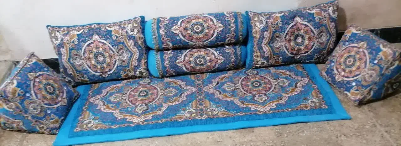 ست شاه نشین|پشتی|خمینی‌شهر, |دیوار