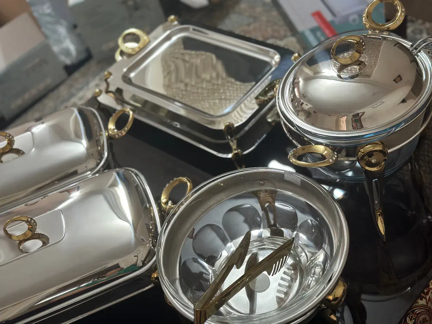 سوفله خوری نو و آکبند|ظروف سرو و پذیرایی|قم, جهان بینی|دیوار