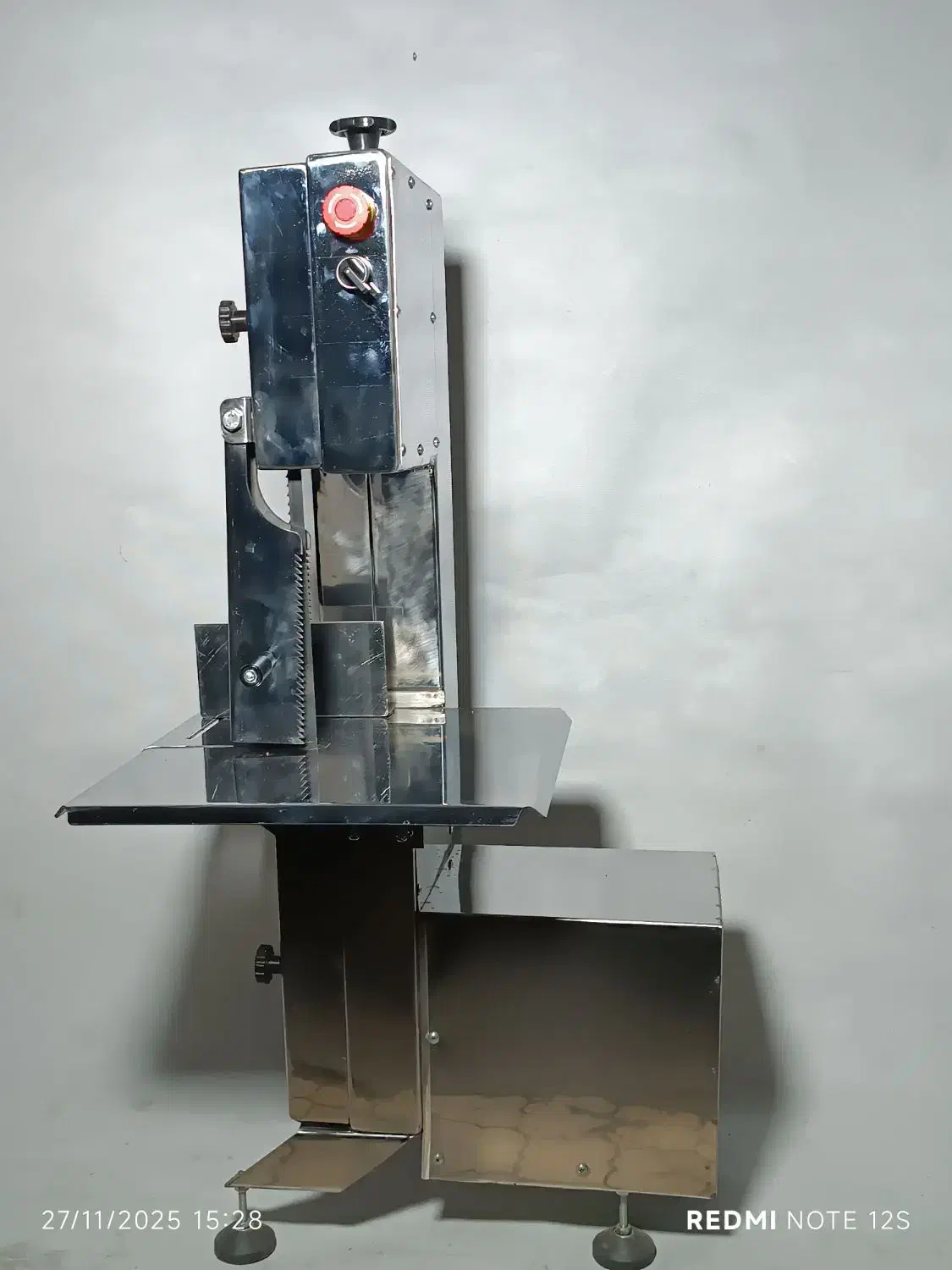 تولیددستگاه برش گوشت فیدروس استخوانبرقدرتمندقصابی|ماشینآلات صنعتی|ساری, |دیوار