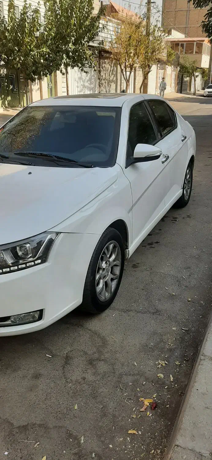 دنا پلاس توربو دنده‌ای ۱۳۹۹ سفید با سانروف|خودرو سواری و وانت|قدس, شهر‌قدس|دیوار