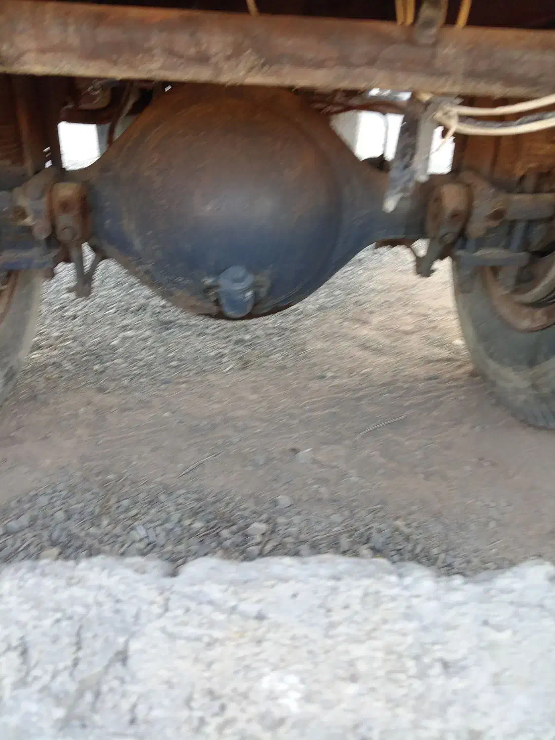 لیلاند اسقاطی|خودرو سنگین|ابرکوه, |دیوار