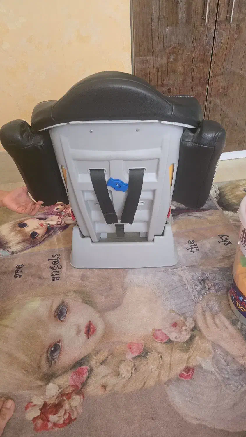 صندلی کودک ماشین|تخت و صندلی بچه|سنندج, |دیوار