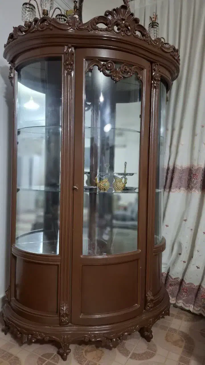 دکور فروشی قیمت مناسب|بوفه، ویترین، کنسول|کاشان, امیرکبیر|دیوار