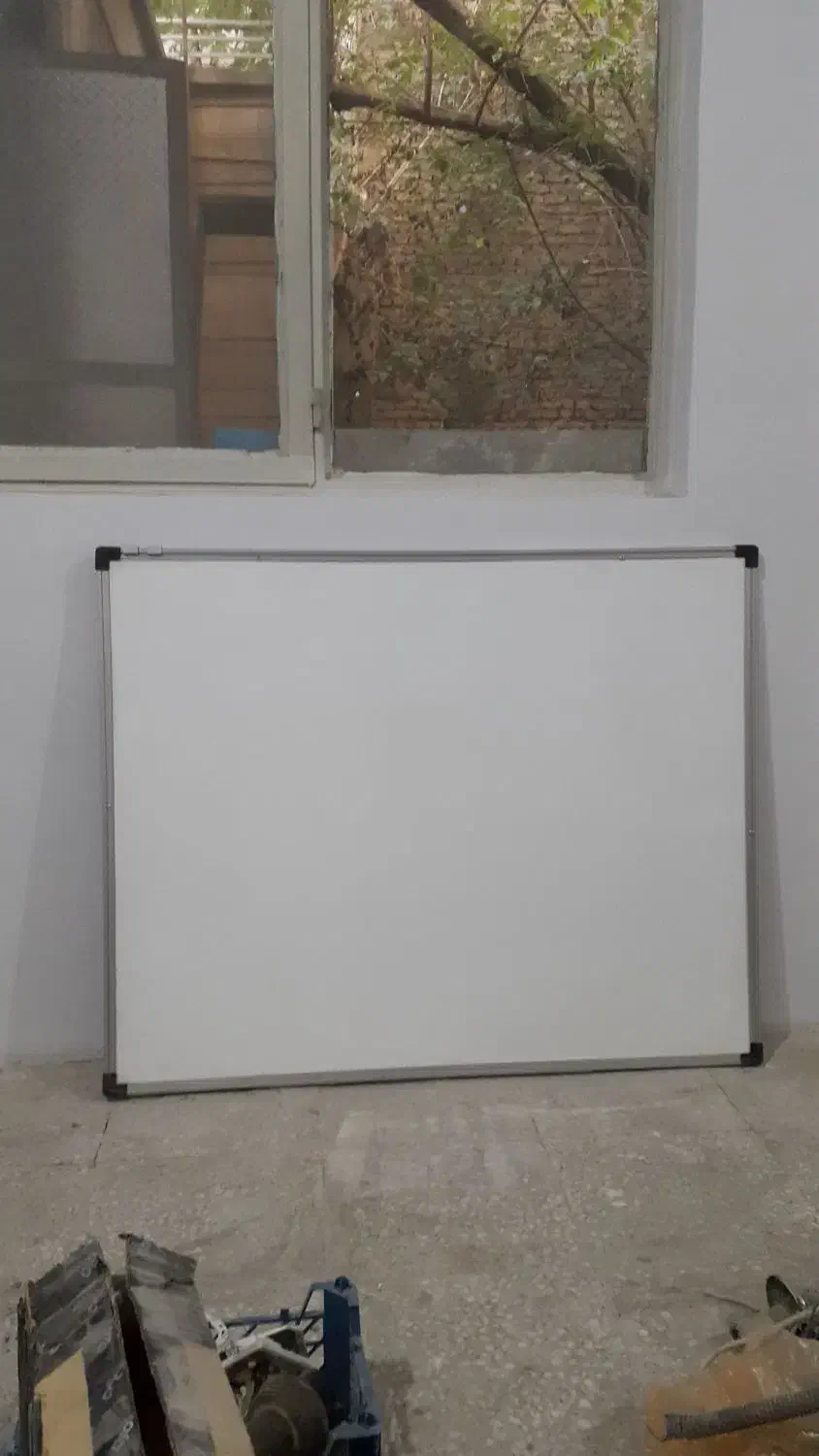 فروش وایت برد دست دوم|لوازم التحریر|شیراز, آبیاری|دیوار