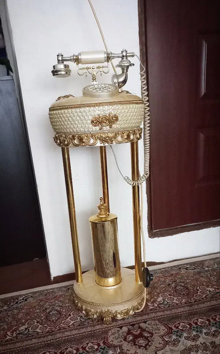 وسایل منزل|چراغ خواب و آباژور|همدان, |دیوار